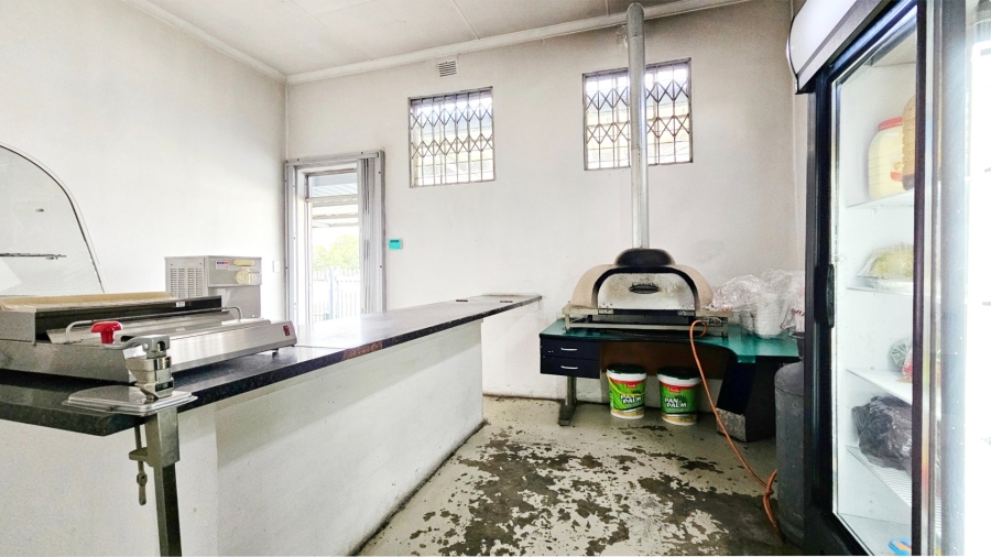  Bedroom Property for Sale in Oranjeville Free State
